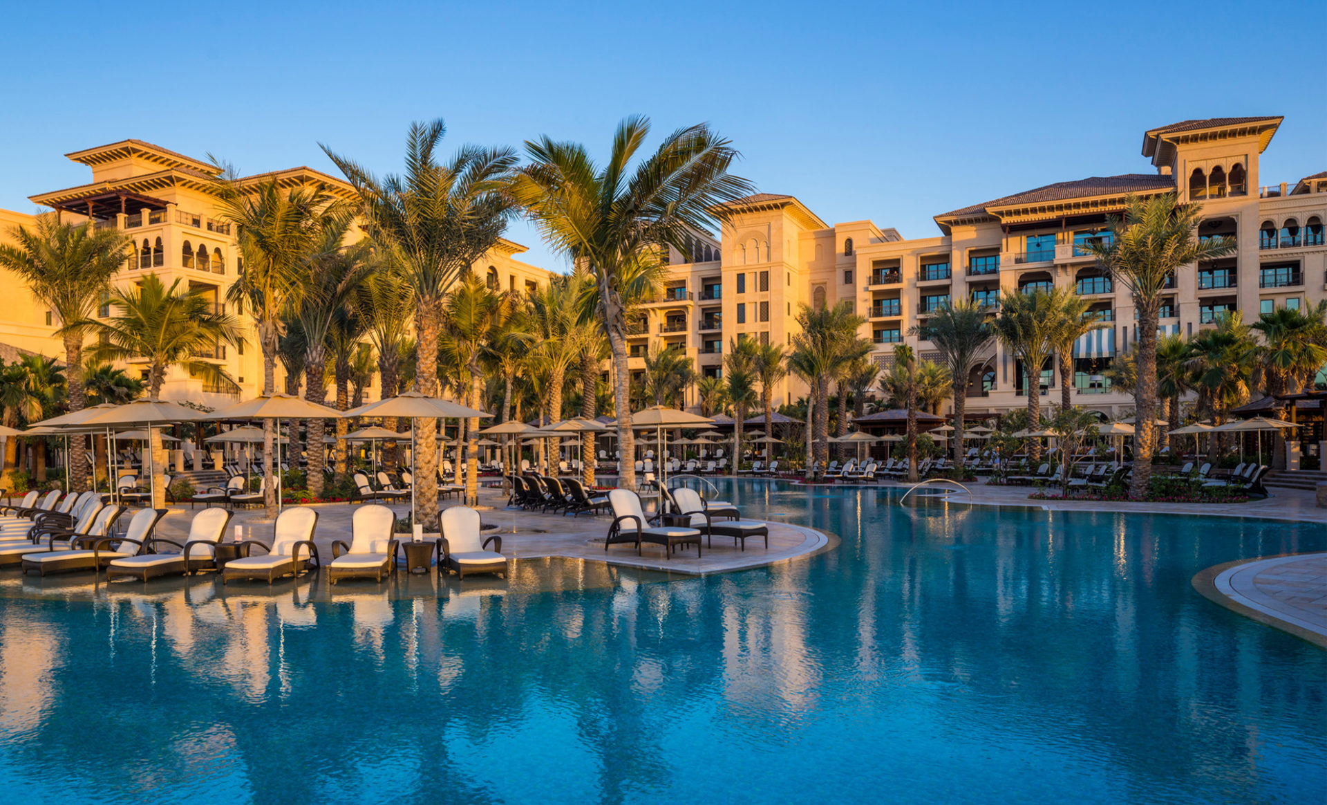 Four-Seasons-Resort-Dubai-at-Jumeirah-Beach-outdoor-pool-with-view-