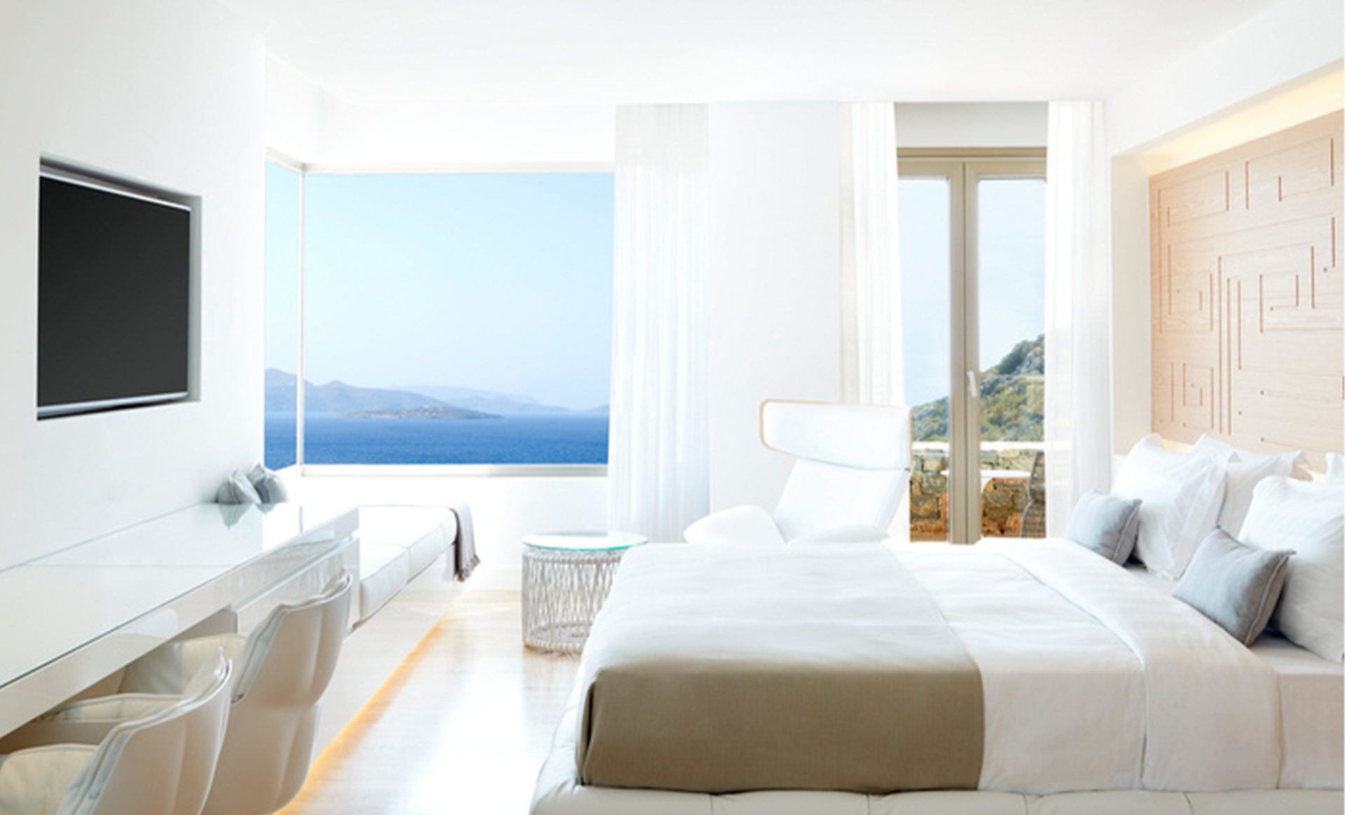 Daios-Cove-Greece--Bedroom-suit
