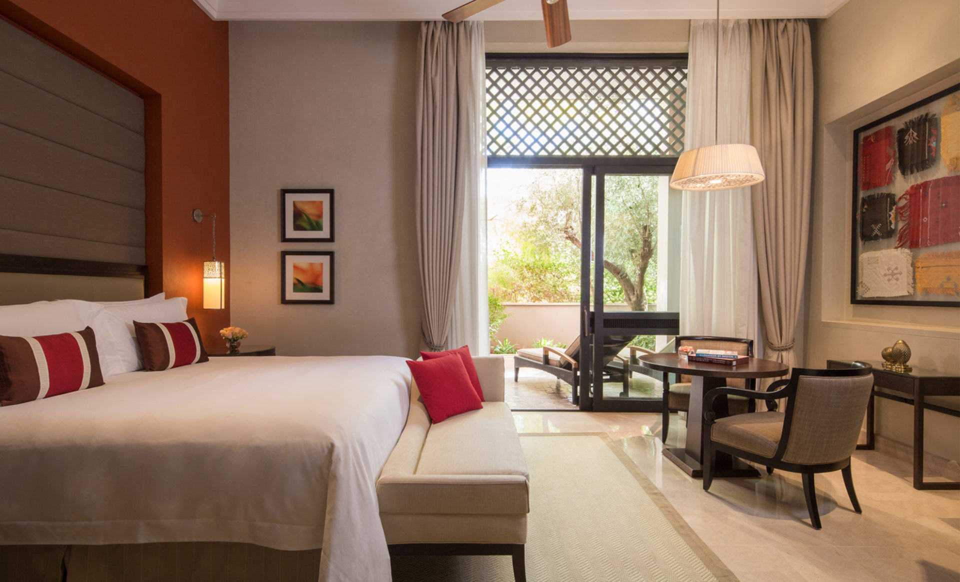 Four-Seasons-Resort-Marrakech-morocco-bedroom2