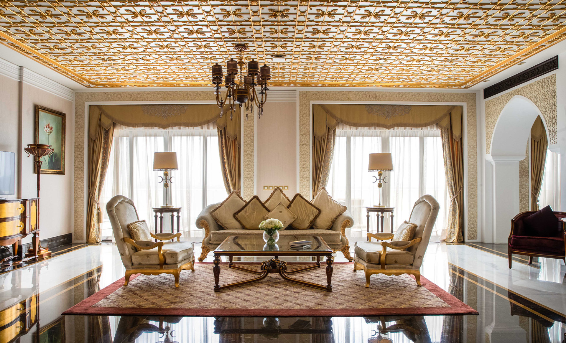 Jumeirah-Zabeel-Saray-livingroom dubai