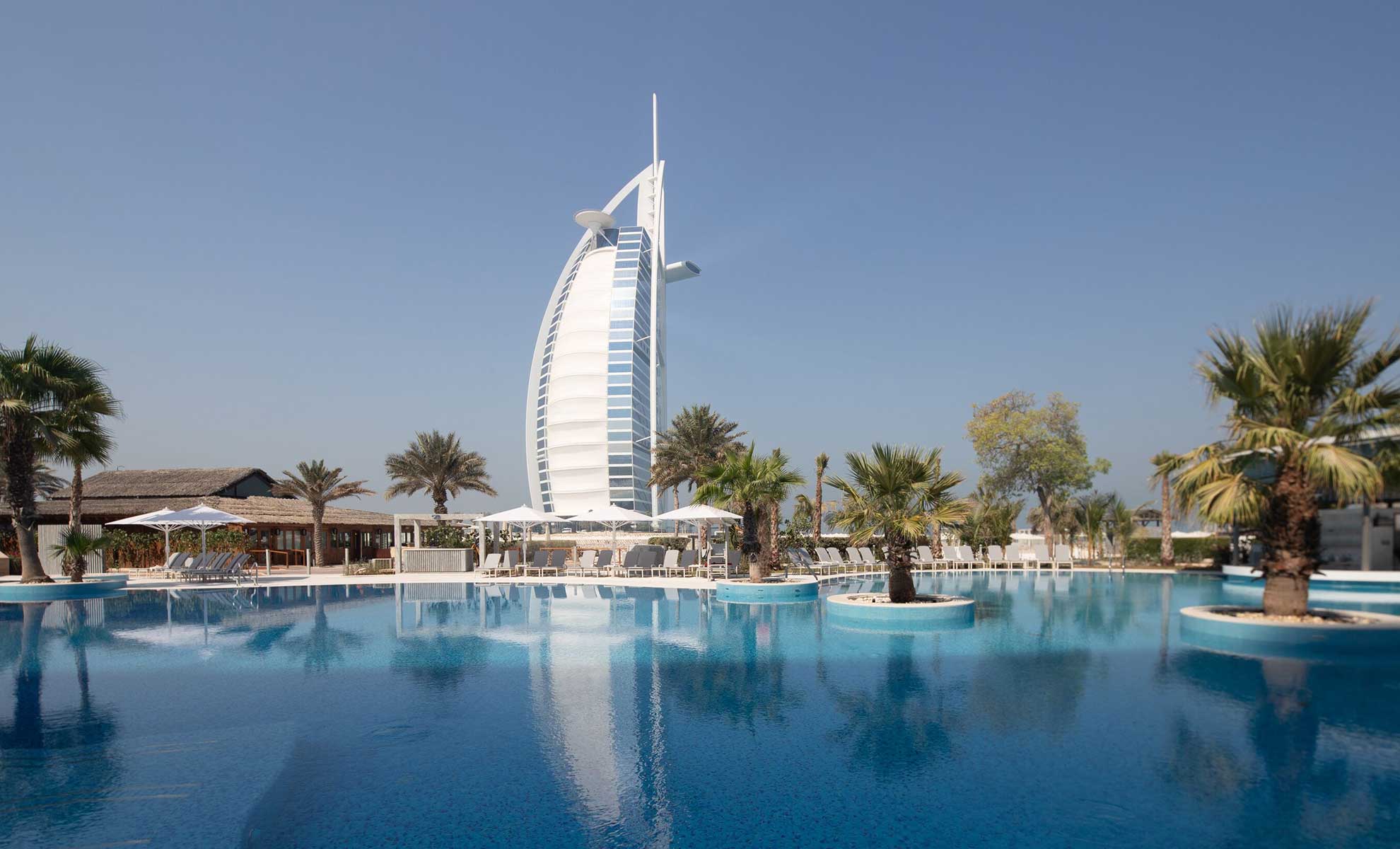 Jumeirah Beach Hotel Luxury Dubai Holiday 5 Star Iconic Luxury