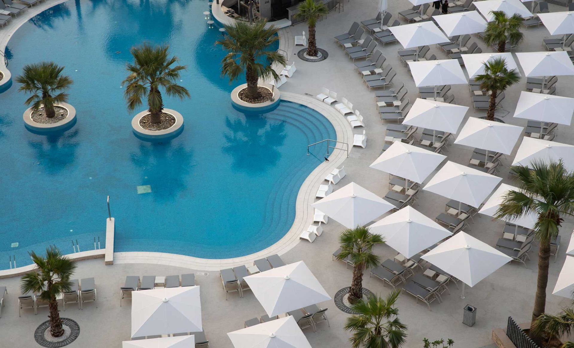 5 star hotels in jumeirah beach