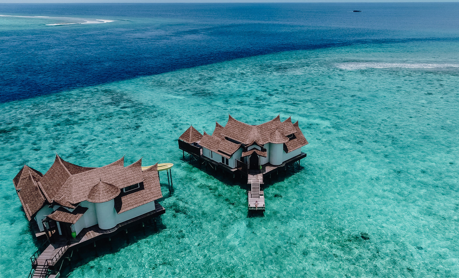 OZEN-RESERVE-BOLIFUSHI--maldives-arial-villa-exterior